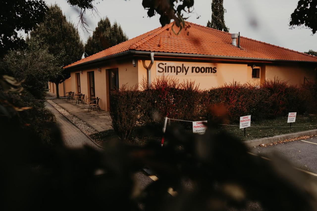 Simply Rooms Slavkov u Brna Buitenkant foto