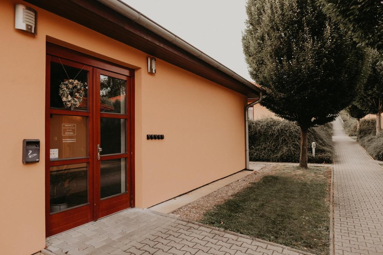Simply Rooms Slavkov u Brna Buitenkant foto