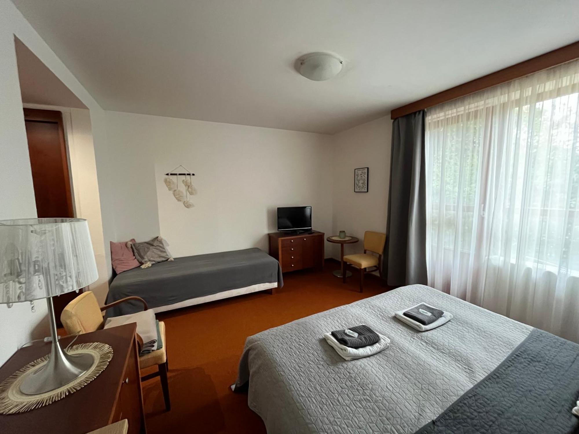 Simply Rooms Slavkov u Brna Buitenkant foto